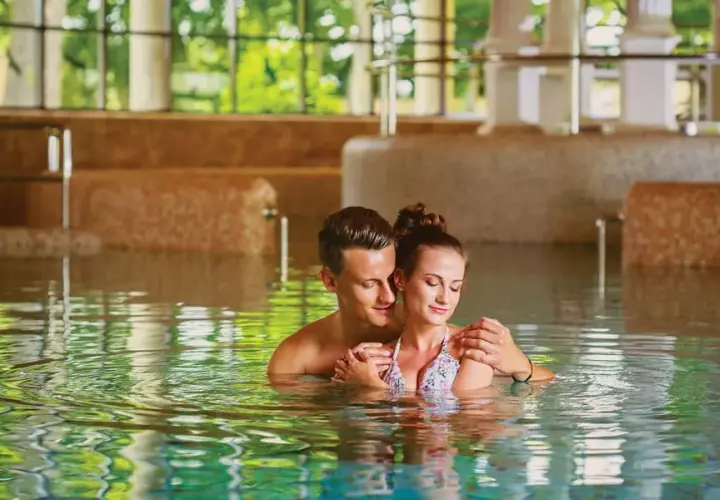 Tanie SPA dla dwojga: Weekend do 1500 zł bez ukrytych kosztów!