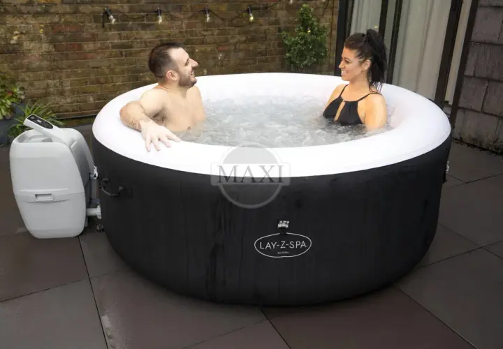 Dmuchane jacuzzi Lay-Z-Spa: który wybrać i ile kosztuje relaks?