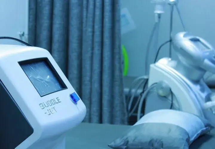 Jaki laser do depilacji? Porównanie, koszty, efekty i wybór