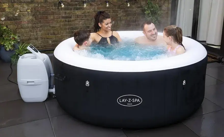 Bestway Lay-Z-Spa Miami: Czy to idealne jacuzzi dla Ciebie?