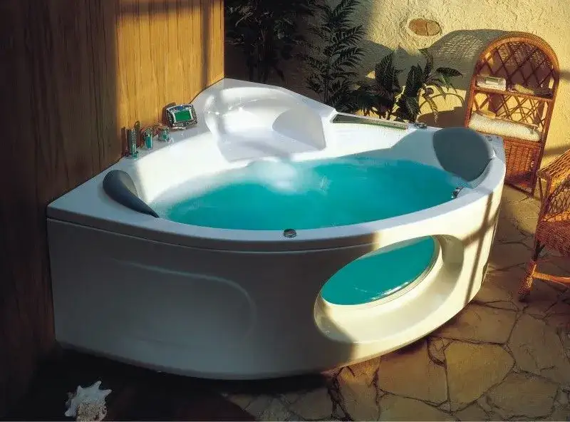 r&oacute;żne typy wanien spa Victory Spa